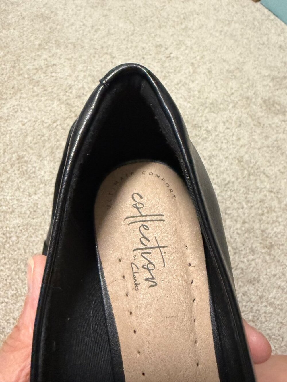 Clarks "Collections" Black Pumps EUC Sz 7.5 - Picture 4 of 5